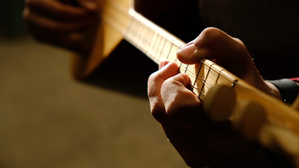Kompozit Bağlama Nedir Ahşap Sazlarla Farkı Nedir